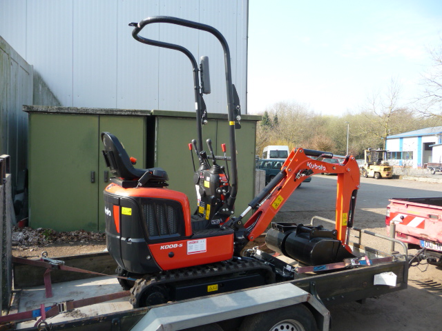 Mini Bagger 0,8t Bild 4